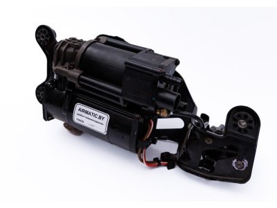 Компрессор пневмоподвески BMW X5 (F15, F85),  X6 (F16, F86) Компрессор пневмоподвески BMW X5 (F15, F85),  X6 (F16, F86)