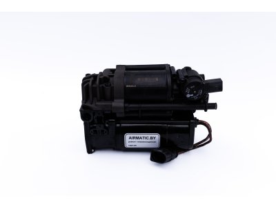 Компрессор пневмоподвески Audi A6C7, A7, A8D4 Компрессор пневмоподвески Audi A6C7, A7, A8D4