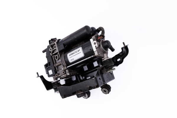 Компрессор пневмоподвески Audi Q7 4M, Audi Q8 4MN, VW Touareg III CR7, Bentley Bentayga  Компрессор пневмоподвески Audi Q7 4M, Audi Q8 4MN, VW Touareg III CR7, Bentley Bentayga
